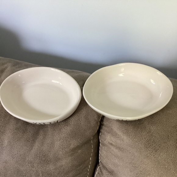 Rae Dunn ceramic cat dishes - Picture 3 of 5